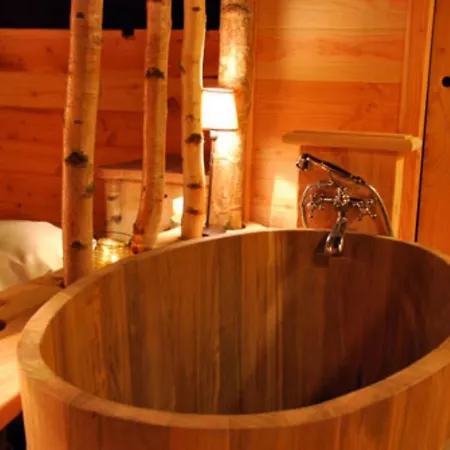 Du Chambon Semesteranläggning (resort)