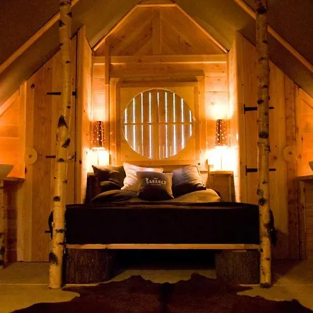 Ośrodek wypoczynkowy Du Chambon 3*